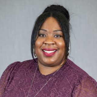 Tara Edwards - headshot November 2024